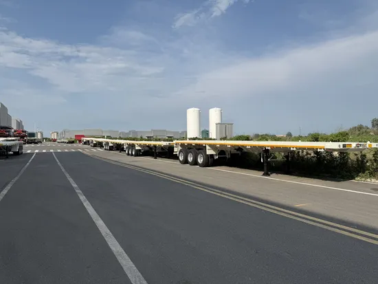 3/4-Achsen-60-Tonnen-Mini-Hydraulik-Hinterkipper/Kipper-Endkipper, selbstladende Kippbox, Kohle-Sattelschlepper-Anhängerseite für Sandtransport